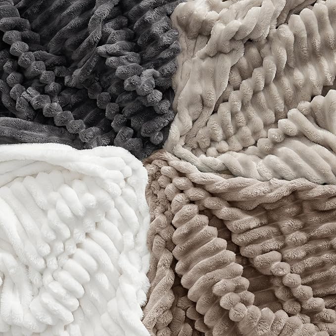 Bedsure GentleSoft Mocha Meringue Full Blanket for Couch - Cozy Soft Blankets for Women, Cute Small Fleece Throws for Girls, Birthday Gifts for Women Decor Gifts for Mom, 84x90 Inches